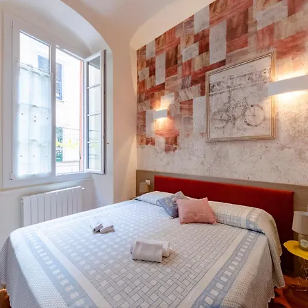 Joivy Bright 2br Flat With Parking In Centre Apartamento
