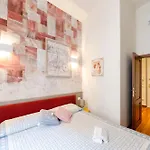 Joivy Bright 2br Flat With Parking In Centre Apartment *